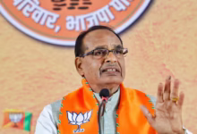 Photo of बारिश में बहते फसल का वीडियो देख कृषि मंत्री शिवराज सिंह चौहान ने किया किसान को फोन, कहा- ‘मैंने मूंगफली का…’
