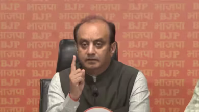 Photo of BJP ने मुर्शिदाबाद हिंसा की रिपोर्ट पर TMC को घेरा, कहा – ‘हिंदुओं को बनाया गया निशाना’