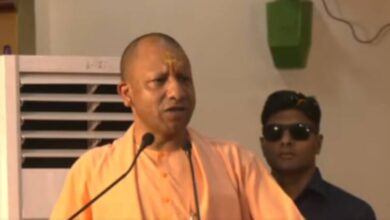 Photo of CM योगी ने श्रीहनुमत कथा मंडपम का किया लोकार्पण, कहा- ‘सनातन आकर्षण का केंद्र बन अयोध्या’
