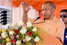 Photo of भारत के बहादुर जवानों ने पाकिस्तान को चारों खाने चित कर उसको उसकी ही औकात में ला दिया: CM योगी