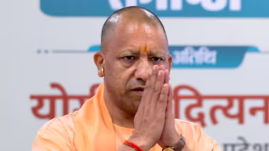 Photo of यूपी के CM योगी आदित्यनाथ का 53वां जन्मदिन आज, कैसे अजय बिष्ट से बने योगी और फिर मुख्यमंत्री?
