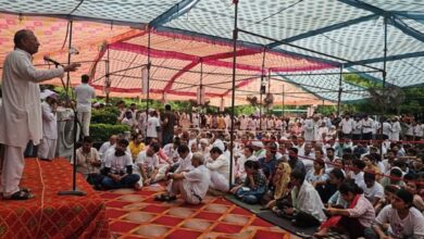 Photo of हिसार में छात्र न्याय महापंचायत: चढूनी-टिकैत का इंतजार, प्रशासन ने लागू की धारा 163