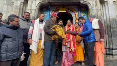 Photo of केदारनाथ-बदरीनाथ पहुंची दिल्ली की सीएम रेखा गुप्ता