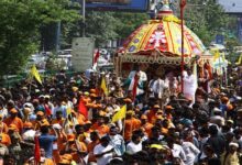 Photo of कई जगह निकली भगवान जगन्नाथ रथ यात्रा, सीएम रेखा गुप्ता ने निभाई ‘छेरा पहाड़ा’ परंपरा