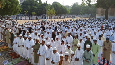 Photo of ईदगाह-मस्जिदों में हजारों लोगों ने अल्लाह की बारगाह में किया सजदा