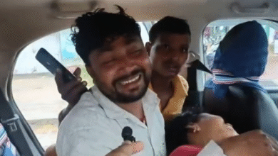 Photo of झारखण्ड: समय पर एंबुलेंस नहीं पहुंचने से 13 वर्षीय बच्ची की मौत