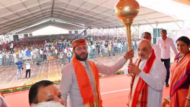 Photo of सपा के बयान पर मनोज पांडेय को आई हंसी, अमित शाह संग फोटो शेयर कर कहा- ये तो चौंकाने वाला है…