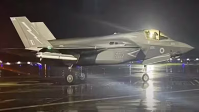 Photo of आखिर 7 दिनों से भारत में क्यों खड़ा है ब्रिटिश फाइटर जेट F-35, अब उड़ान भर पाएगा या नहीं?