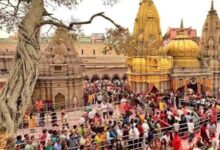 Photo of ‘हर-हर महादेव’ से गूंज उठी काशी, सावन के पहले सोमवार पर उमड़ा आस्था का सैलाब