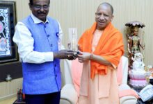 Photo of सीएम योगी से मिले इसरो अध्यक्ष, राज्य के लिए अलग उपग्रह की संभावनाओं पर चर्चा