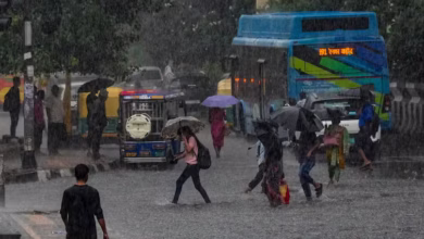 Photo of दिल्ली-NCR में जारी है बारिश का दौर, सड़कों पर जलजमाव से थमी रफ्तार, ट्रैफिक एडवाइजरी जारी