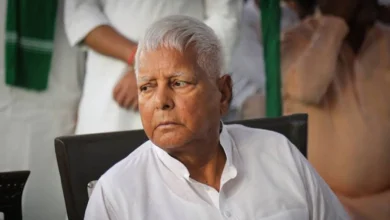 Photo of लैंड फॉर जॉब घोटाला: सुप्रीम कोर्ट ने नहीं सुनी लालू यादव की याचिका, कहा- हाई कोर्ट में रखें केस रद्द करने की मांग