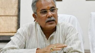 Photo of छत्तीसगढ़ के पूर्व CM भूपेश बघेल के घर पर पड़ा छापा, सोशल मीडिया पर लिखा, ‘ED आ गई’, जानें- पूरा मामला
