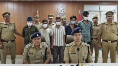 Photo of नोएडा में साइबर ठगी गिरोह का भंडाफोड़, कम उम्र में अमीर बनने की चाहत ने पहुंचा दिया जेल; BA-बीकॉम पास हैं शातिर