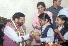 Photo of हरियाणा CM नायब सैनी ने सरकारी स्कूल की छात्राओं को दिया ये खास गिफ्ट