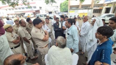Photo of हरियाणा: भिवानी में पोस्टमार्टम के 12 घंटे बाद भी परिजनों ने नहीं लिया शव