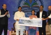 Photo of सर, मैं यहां पढ़ना चाहती हूं…’ कहने पर सीएम मोहन यादव ने पूरा किया सपना, टॉपर प्रियल की दिल की बात सुन सब हुए भावुक
