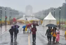 Photo of झमाझम बारिश से थमी दिल्ली की रफ्तार, जानें अगले 24 घंटे का कैसा होगा मौसम का हाल
