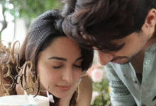 Photo of बेटी के जन्म के बाद Kiara Advani ‘मम्मा’ नाम का पेंडेंट पहनकर हुईं इमोशनल