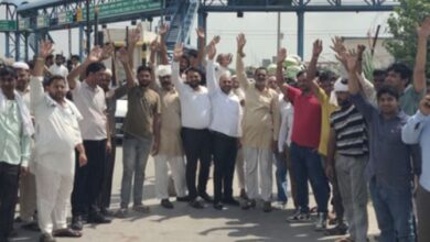 Photo of हरियाणा: टोल में छूट देने की मांग के लिए ग्रामीणों ने किया प्रदर्शन