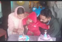 Photo of लव मैरिज से नाराज था पिता, बेटी और डेढ़ साल की नातिन को दातर से काट डाला