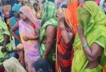 Photo of साथी पर हत्या का आरोप, सड़क पर शव रख कर किया चक्काजाम