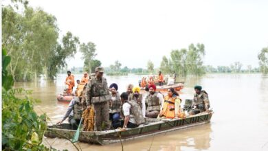 Photo of सीएम मान ने नाव से फिरोज़पुर के बाढ़ प्रभावित क्षेत्रों का दौरा किया