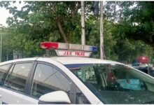 Photo of जम्मू कश्मीर :  सांबा में नशा तस्कर को पकड़ने गई पुलिस टीम पर पथराव