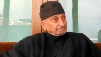 Photo of जम्मू कश्मीर: हुर्रियत नेता अब्दुल गनी भट का 89 वर्ष की आयु में निधन
