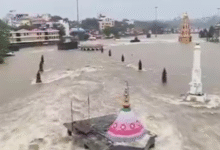 Photo of महाराष्ट्र: गोदावरी नदी का जलस्तर बढ़ा, नासिक में जलभराव