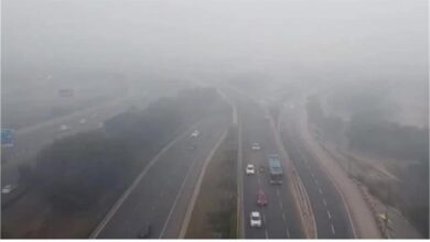 Photo of Delhi- NCR Weather: दिल्ली- NCR ने ओढ़ी धुंध की चादर, IMD ने मौसम को लेकर जारी किया पूर्वानुमान, बताया कब बढ़ेगी ठंड