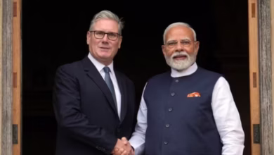 Photo of इधर अमेरिका दे रहा टेंशन, उधर गुड न्यूज लेकर मुंबई पहुंचे ब्रिटेन के प्रधानमंत्री कीर स्टार्मर, जानें कैसे भारत को मिलेगा फायदा