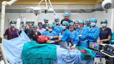 Photo of सफदरजंग अस्पताल में सफल ऑपरेशन: 10 किलो पेट का ट्यूमर हटाकर किशोरी को मिली नई ज़िंदगी