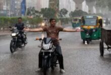 Photo of मुंबई में बारिश के बाद उमस और गर्मी से राहत