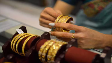 Photo of सोने की चमक लगातार हो रही फीकी, जानें 30 अक्टूबर को आपके शहर का ताजा भाव