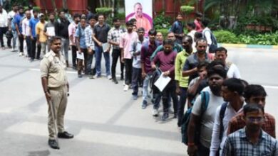 Photo of जम्मू: रोजगार मेले के दूसरे दिन भी युवाओं ने दिए साक्षात्कार