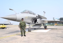 Photo of राष्ट्रपति द्रौपदी मुर्मू ने राफेल से भरी उड़ान: लगभग 30 मिनट तक आसमान में बिताया समय, बोलीं- अविस्मरणीय अनुभव