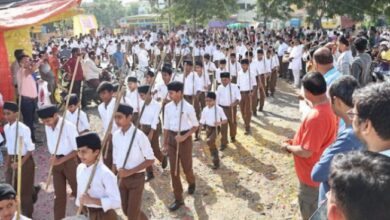 Photo of इंदौर में राष्ट्रीय स्वयंसेवक संघ के बाल स्वयंसेवक जयघोष के साथ निकले सड़कों पर