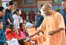 Photo of जनता दर्शन में दहेज हत्या और जमीन कब्जा के मामले पर CM योगी सख्त, अधिकारियों को सख्त निर्देश