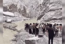 Photo of सोनभद्र हादसे में 2 लोगों की मौत, मलबे में कई मजदूरों के दबे होने की आशंका, रेस्क्यू ऑपरेशन जारी