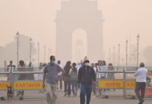 Photo of दिल्ली में अभी भी है जहरीली हवा, 233 दर्ज हुआ AQI, हल्की ठंड-कोहरे का असर, जानें बारिश का अपडेट