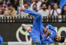 Photo of श्रेयस अय्यर की हेल्‍थ पर बीसीसीआई ने दिया बड़ा अपडेट