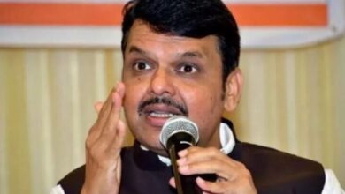 Photo of सीएम फडणवीस ने पुणे भूमि घोटाले में जांच समिति गठित की