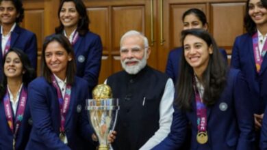 Photo of पीएम मोदी ने चैंपियन टीम इंडिया से दिल्ली स्थित अपने आवास पर की मुलाकात