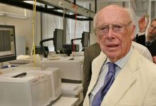 Photo of DNA के खोजकर्ता जेम्स वॉटसन का निधन