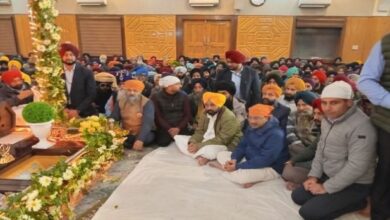 Photo of श्रीनगर: गुरुद्वारा छठी पातशाही के भव्य आयोजन में पहुंचे केजरीवाल