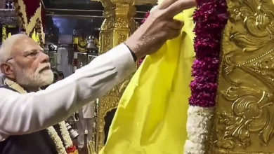 Photo of उडुपी के श्री कृष्ण मठ में PM मोदी ने किए दर्शन, आध्यात्मिक गुरु श्री माधवाचार्य को भी किया याद