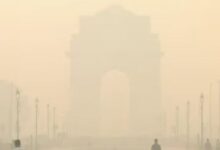 Photo of जहरीली हवा से उखड़ रहीं सांसें, दो मॉनिटरिंग स्टेशनों पर हवा गंभीर