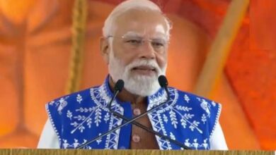 Photo of गुजरात: पीएम मोदी ने कांग्रेस पर लगाया आदिवासियों की अनदेखी का आरोप