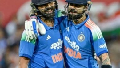 Photo of बीसीसीआई के सख्त रवैये से विजय हजारे ट्रॉफी खेलने को तैयार रोहित-विराट